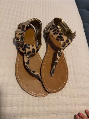 Jessica Simpson Leopard Print T-Strap Sandals - Tan and Black with Gold Accents